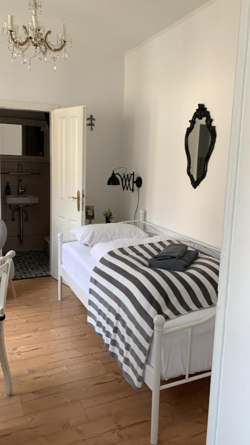 Das Kleine Hotel Schleiblick Schleswig Kültér fotó