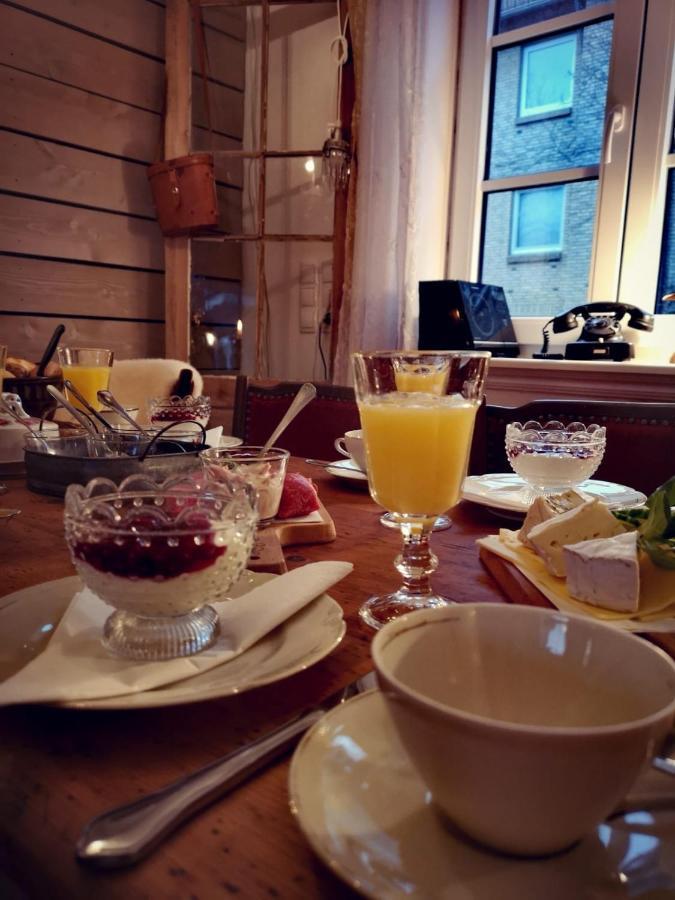 Das Kleine Hotel Schleiblick Schleswig Kültér fotó